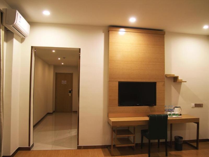 Greentree Inn Shandong Jinan Gaoxin District South Gongye Road Middle Aoti Road Express Hotel Buitenkant foto
