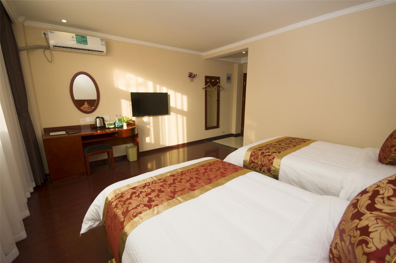 Greentree Inn Shandong Jinan Gaoxin District South Gongye Road Middle Aoti Road Express Hotel Buitenkant foto