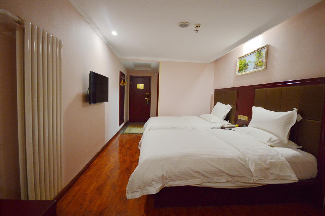 Greentree Inn Shandong Jinan Gaoxin District South Gongye Road Middle Aoti Road Express Hotel Buitenkant foto