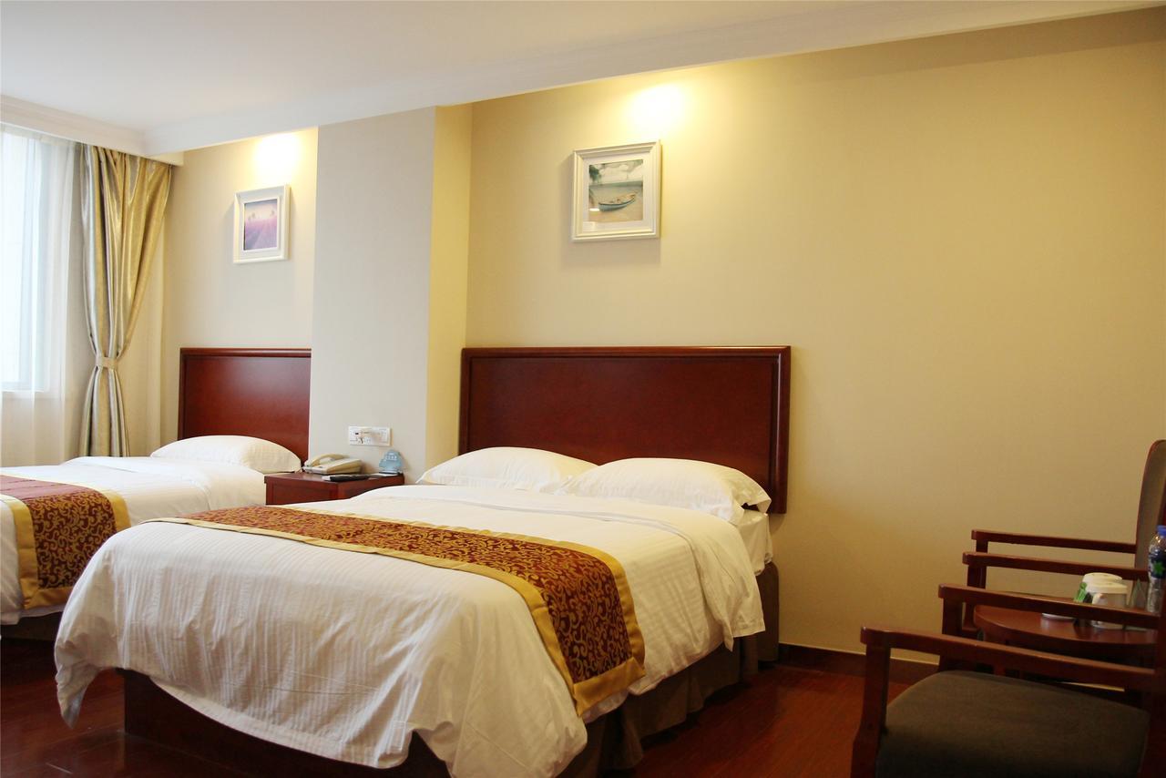 Greentree Inn Shandong Jinan Gaoxin District South Gongye Road Middle Aoti Road Express Hotel Buitenkant foto